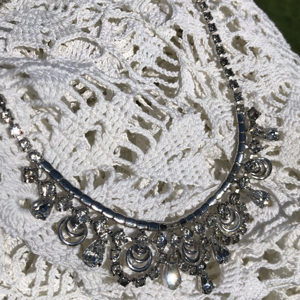 Vintage Statement Rhinestone Necklace - Picture 4 of 6